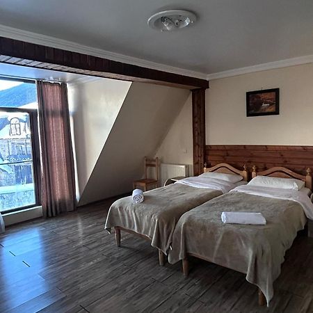 Mestiatour Guest House מראה חיצוני תמונה