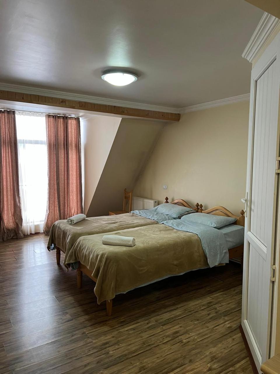 Mestiatour Guest House מראה חיצוני תמונה